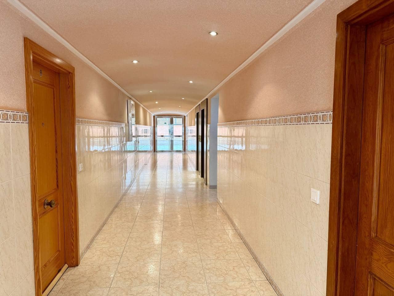 2 soverom Leilighet til salgs i Torrevieja - € 189 900 (Ref: 9984572)