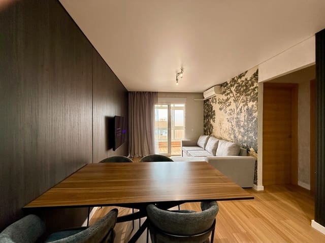 2 bedroom Beach Apartment for sale in Playa del Acequión, Torrevieja - € 189,900 (Ref: 9984572)