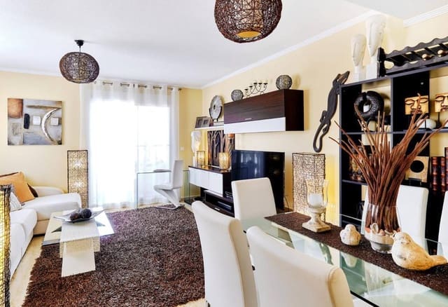 3 soveværelse Lejlighed til salg i Dehesa de Campoamor, Orihuela med garage - € 250.000 (Ref: 9986544)