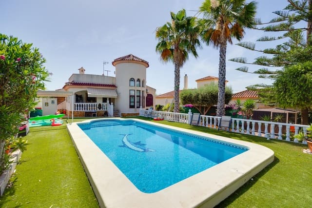 3 Zimmer Villa zu verkaufen in San Fulgencio mit Garage - 399.000 € (Ref: 9986545)