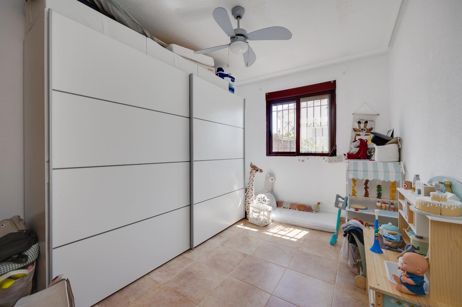 3 Zimmer Villa zu verkaufen in San Fulgencio mit Garage - 399.000 € (Ref: 9986545)