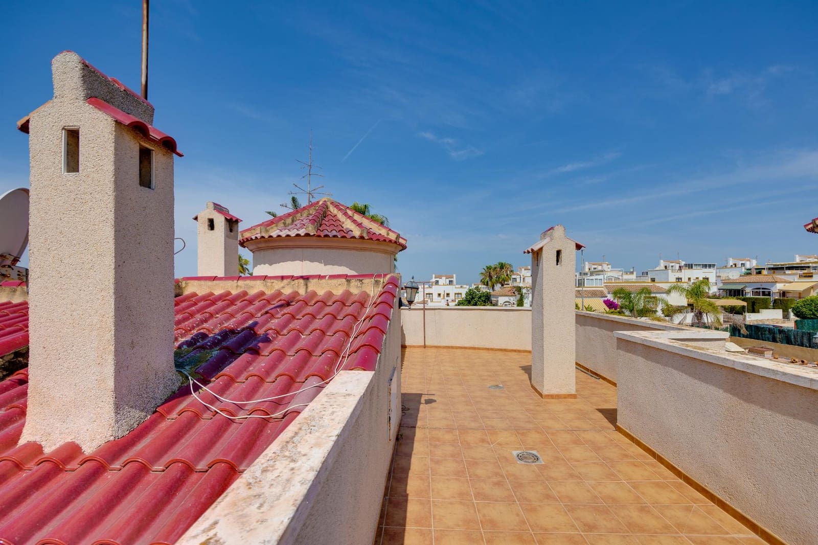 3 Zimmer Villa zu verkaufen in San Fulgencio mit Garage - 399.000 € (Ref: 9986545)