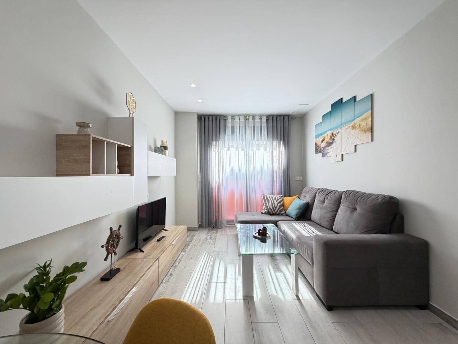 1 soveværelse Lejlighed til salg i Torrevieja med swimmingpool - € 155.000 (Ref: 9986551)