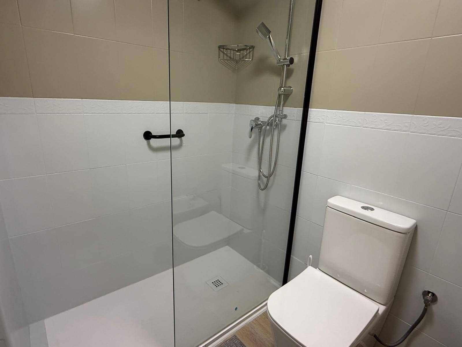 1 soveværelse Lejlighed til salg i Torrevieja med swimmingpool - € 149.000 (Ref: 9986552)