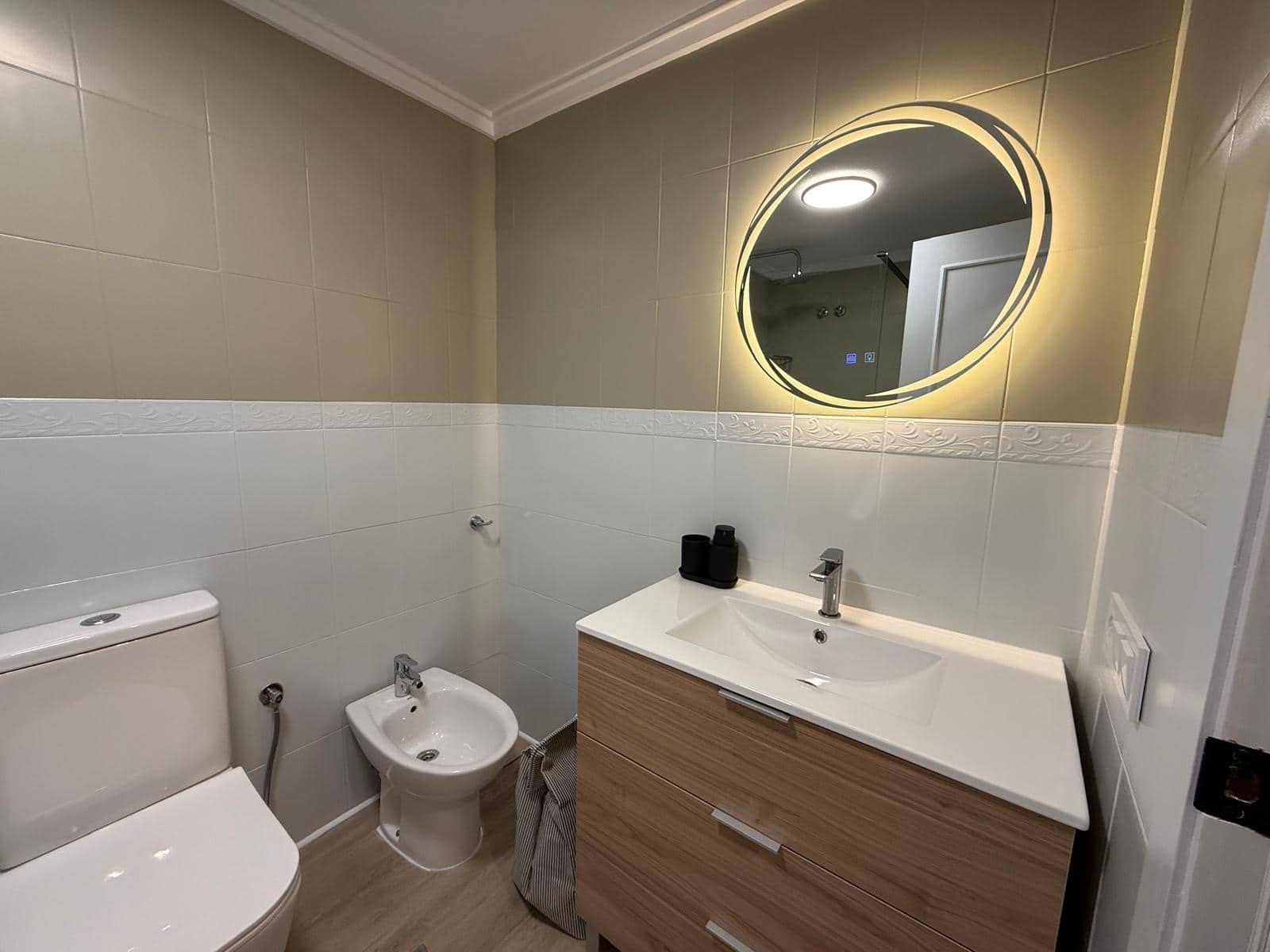 1 soveværelse Lejlighed til salg i Torrevieja med swimmingpool - € 149.000 (Ref: 9986552)