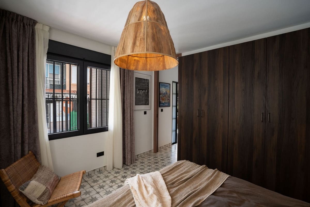2 sypialnia Apartament na sprzedaż w Torrevieja z garażem - 335 000 € (Ref: 9990394)