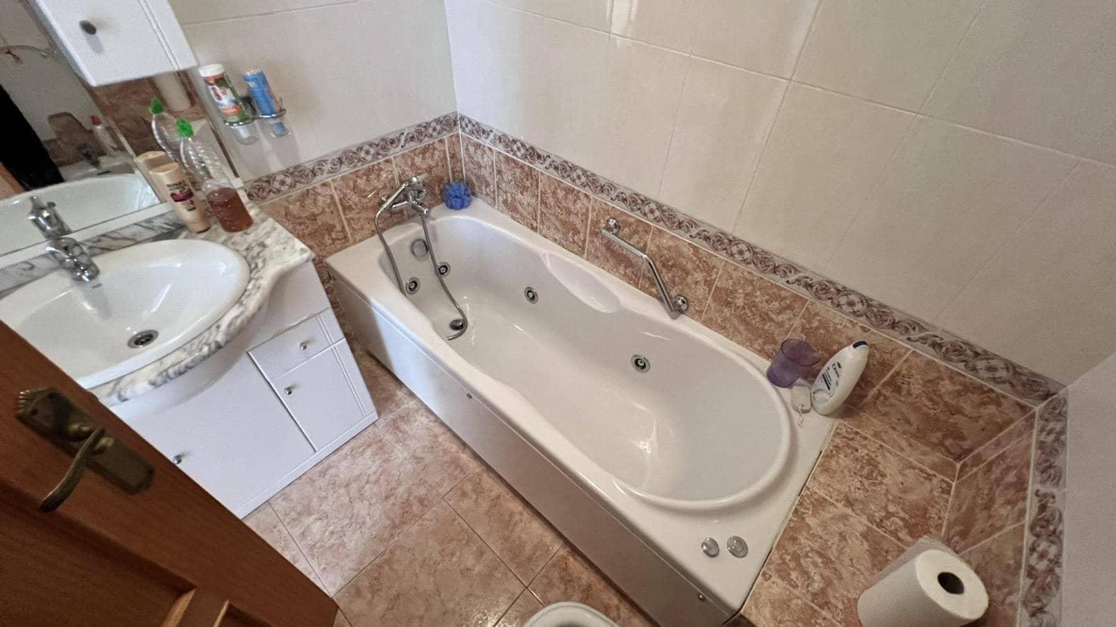 3 bedroom Villa for sale in Torrevieja with pool - € 425,000 (Ref: 9990395)
