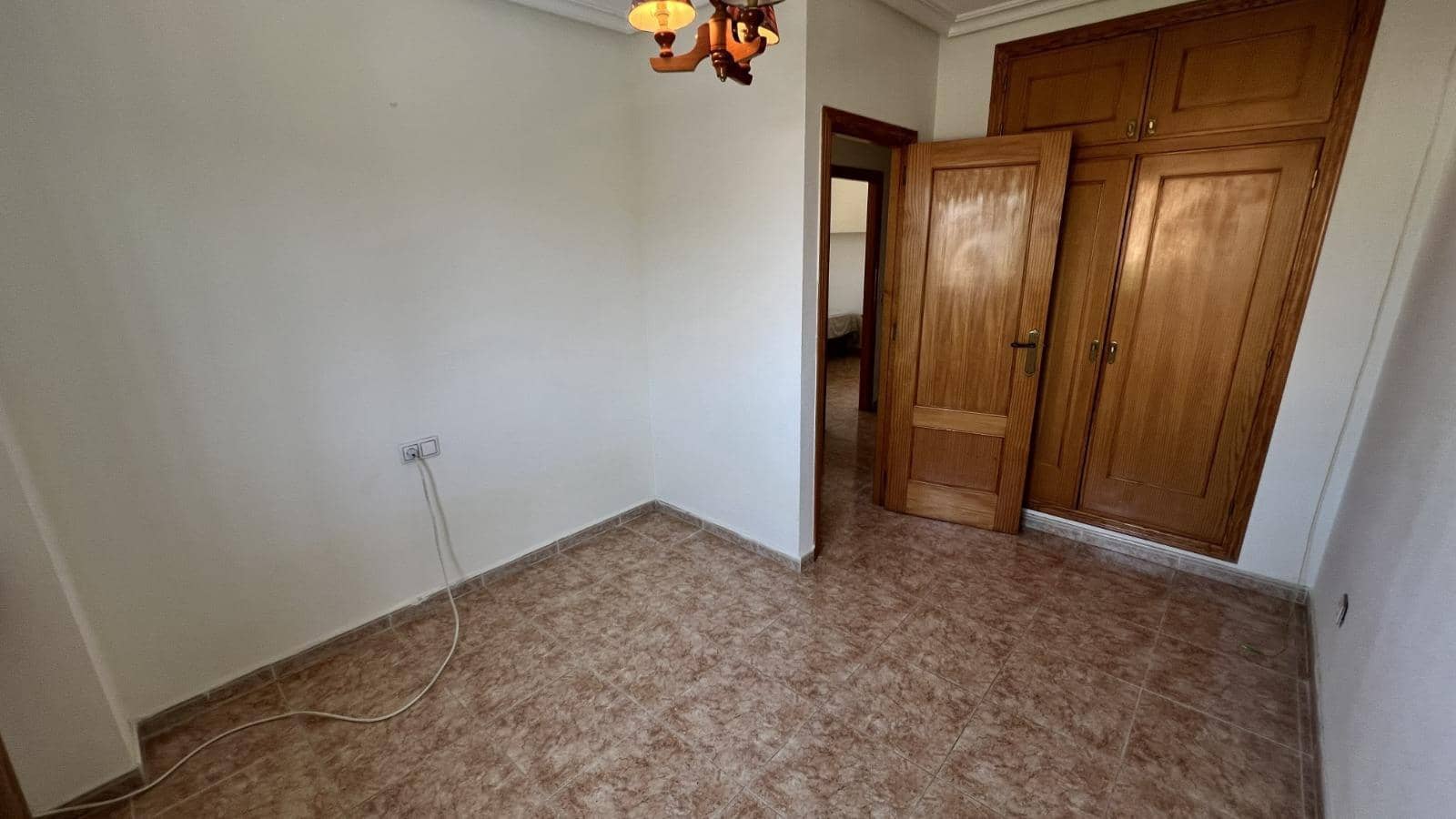 3 bedroom Villa for sale in Torrevieja with pool - € 425,000 (Ref: 9990395)