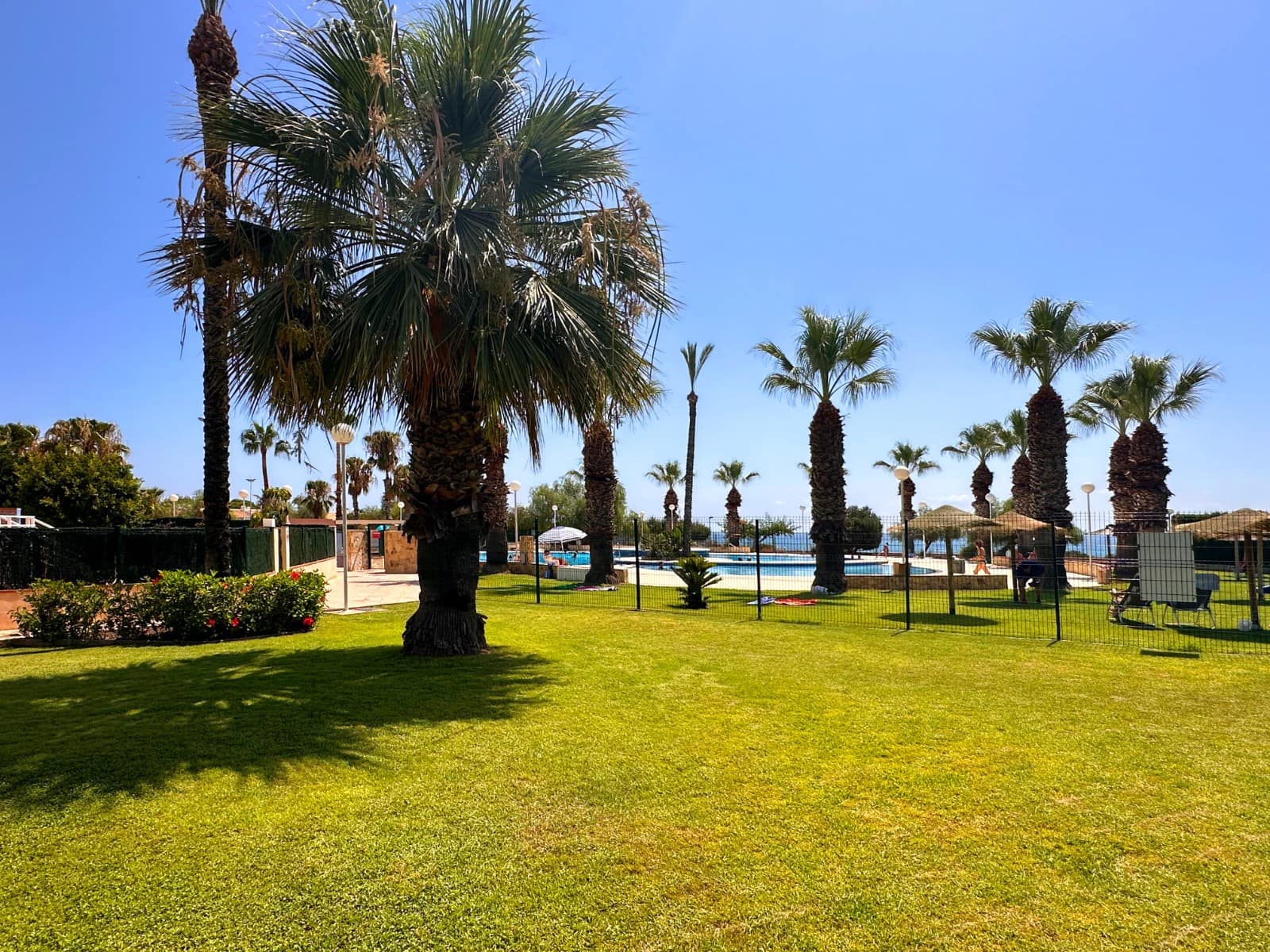 2 soverom Leilighet til salgs i Orihuela Costa med svømmebasseng - € 280 000 (Ref: 9993931)