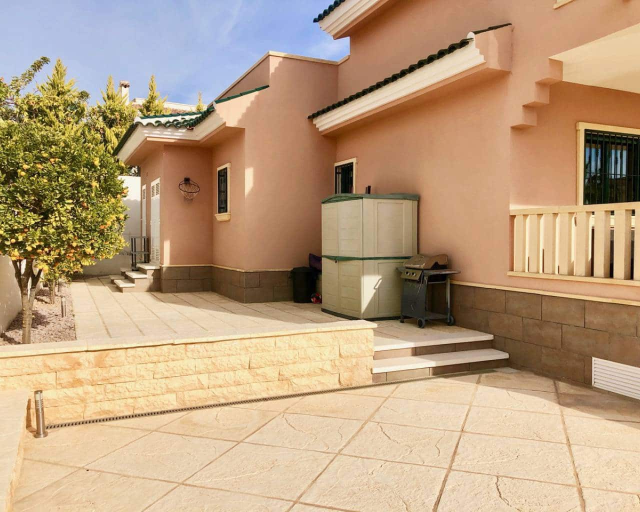 4 soveværelse Villa til salg i Ciudad Quesada - € 470.000 (Ref: 9993932)