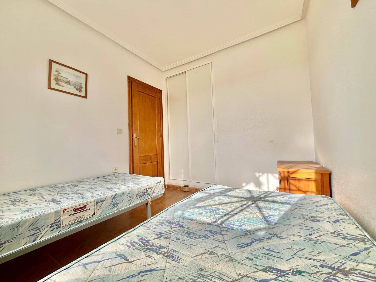 Bungalow de 2 habitaciones en Orihuela Costa en venta con piscina - 145.000 € (Ref: 9993936)