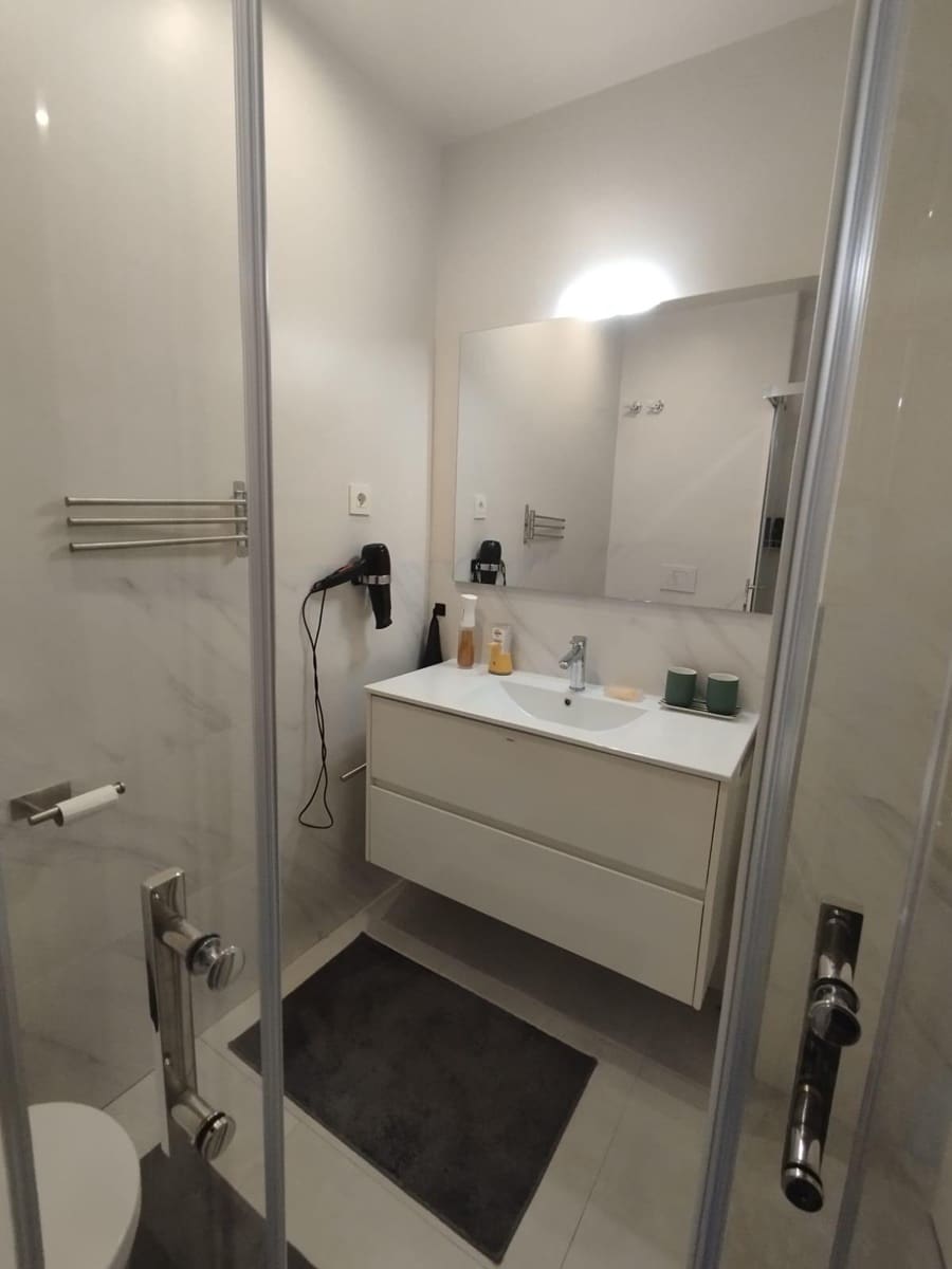 2 soverom Leilighet til salgs i Orihuela Costa med svømmebasseng - € 280 000 (Ref: 9993937)