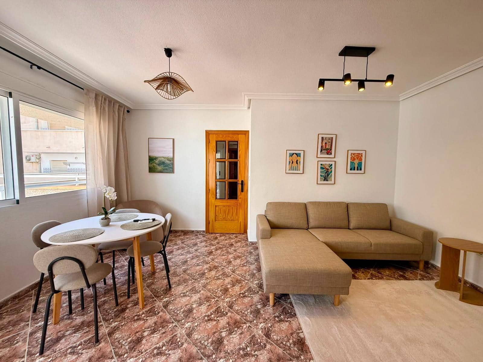 2 slaapkamer Appartement te koop in Torrevieja - € 159.900 (Ref: 9993938)
