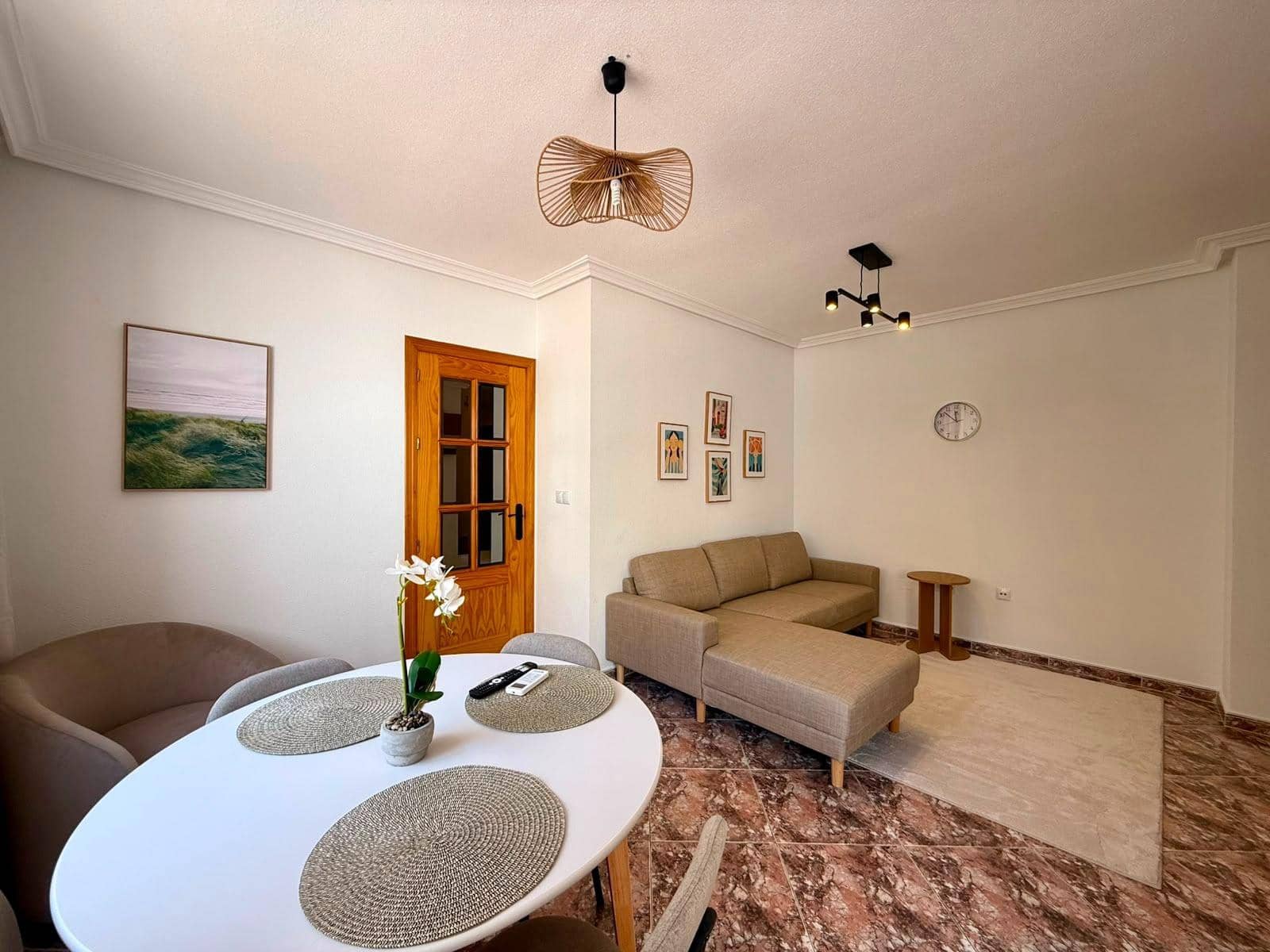 2 slaapkamer Appartement te koop in Torrevieja - € 159.900 (Ref: 9993938)