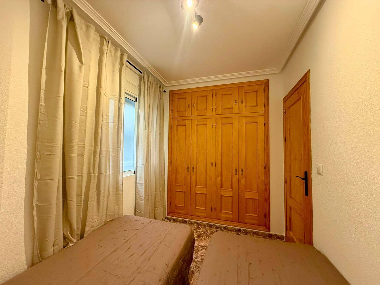 2 slaapkamer Appartement te koop in Torrevieja - € 159.900 (Ref: 9993938)