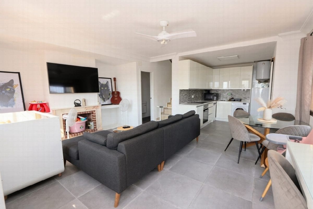 2 bedroom Villa for sale in Orihuela with pool garage - € 218,000 (Ref: 9993965)