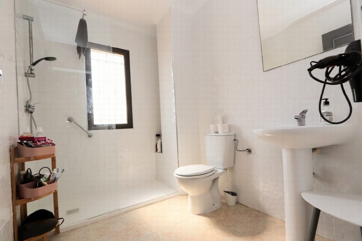 2 bedroom Villa for sale in Orihuela with pool garage - € 218,000 (Ref: 9993965)