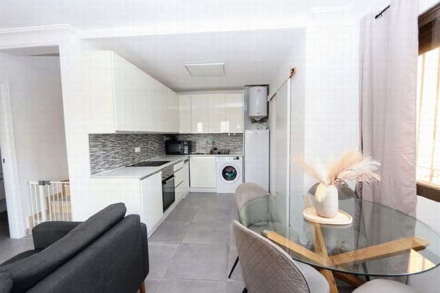 2 quarto Moradia para venda em Lomas de Campoamor - Las Ramblas, Orihuela com piscina - 218 000 € (Ref: 9993965)