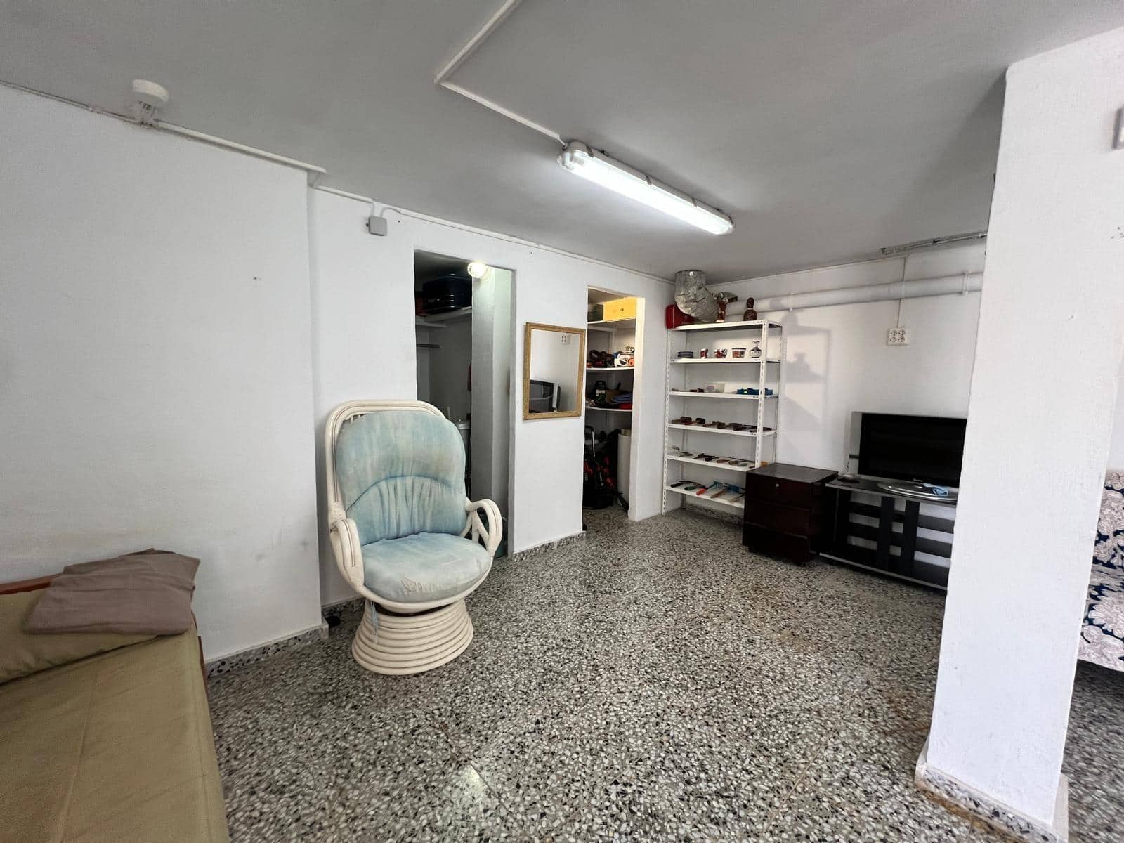 3 makuuhuone Rivitalo myytävänä paikassa Torrevieja mukana uima-altaan - 315 000 € (Ref: 9993966)