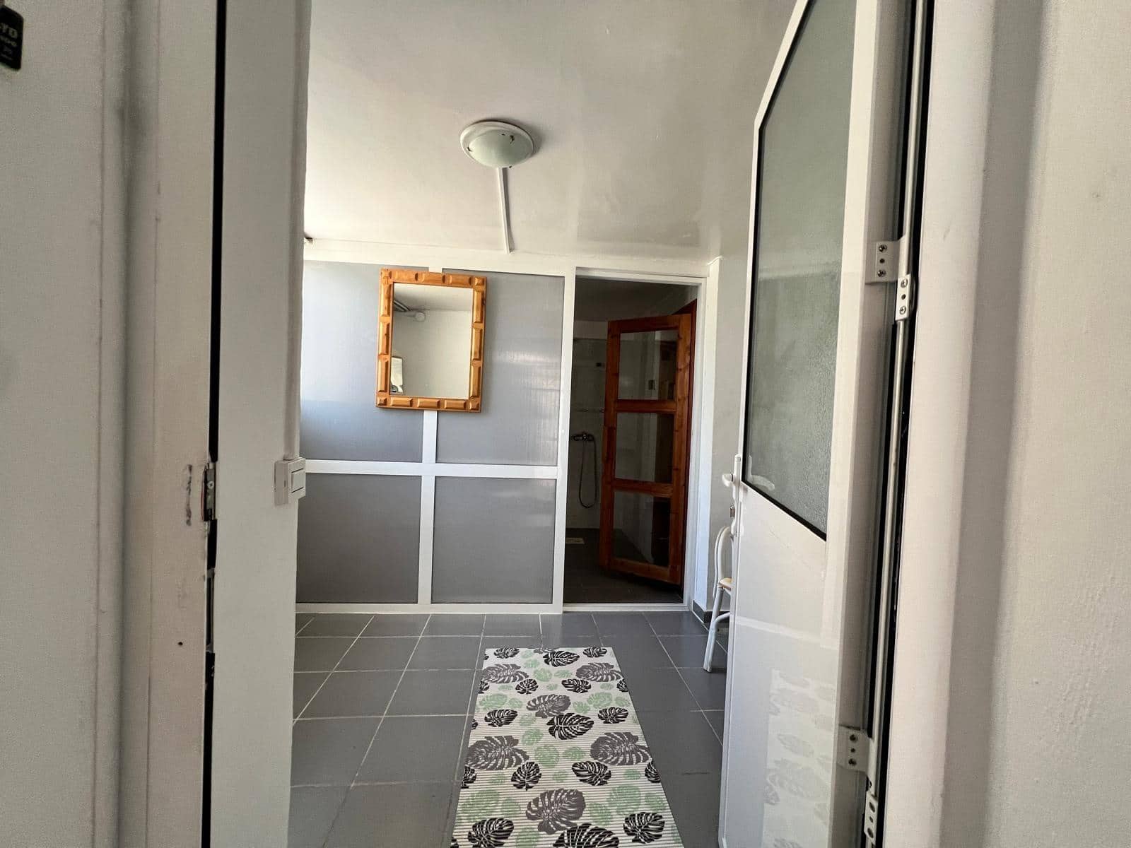 3 makuuhuone Rivitalo myytävänä paikassa Torrevieja mukana uima-altaan - 315 000 € (Ref: 9993966)