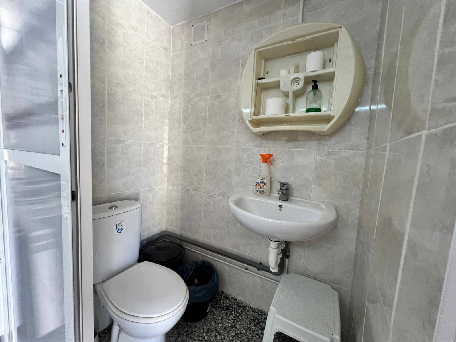 3 makuuhuone Rivitalo myytävänä paikassa Torrevieja mukana uima-altaan - 315 000 € (Ref: 9993966)