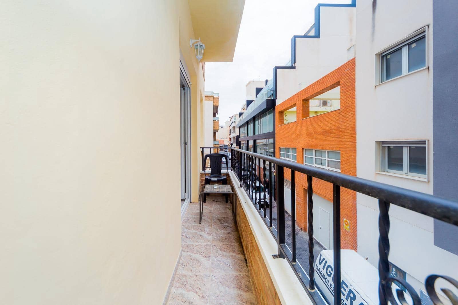 1 soverom Leilighet til salgs i Torrevieja - € 149 900 (Ref: 9994853)