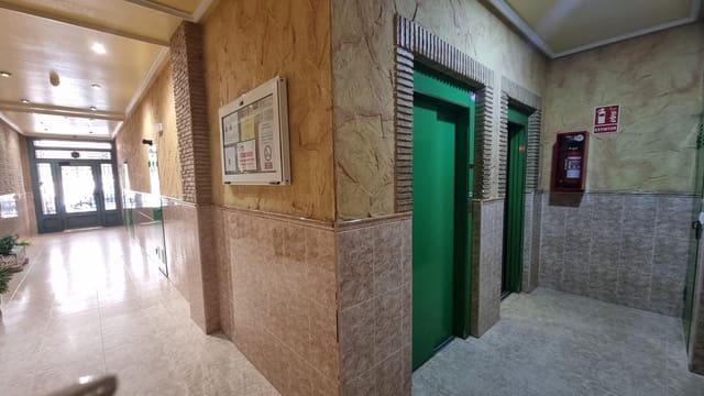 2 soveværelse Lejlighed til salg i Playa del Acequión, Torrevieja - € 144.900 (Ref: 9994855)