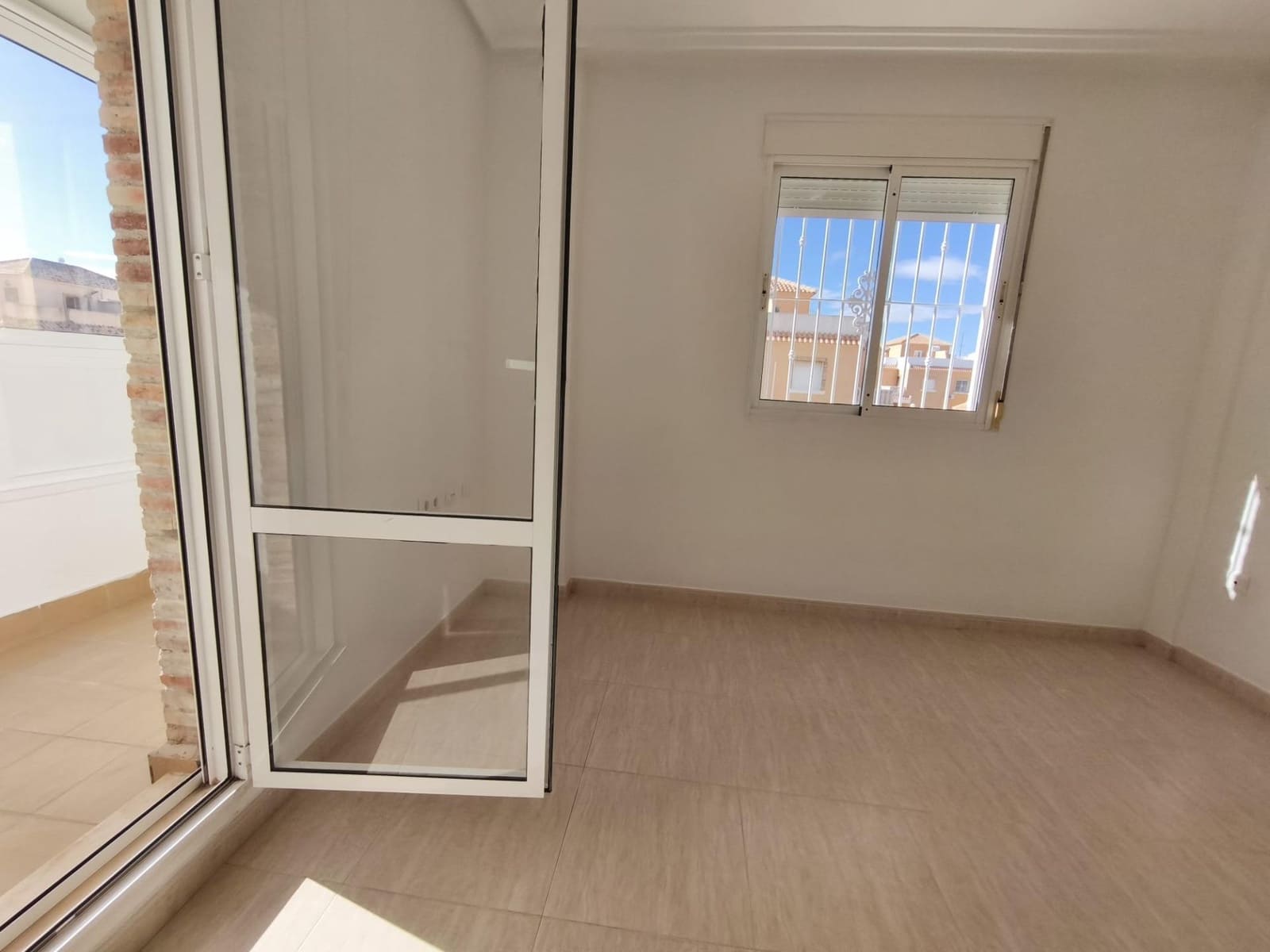 3 soverom Hus til salgs i Rojales med svømmebasseng - € 289 000 (Ref: 9994863)