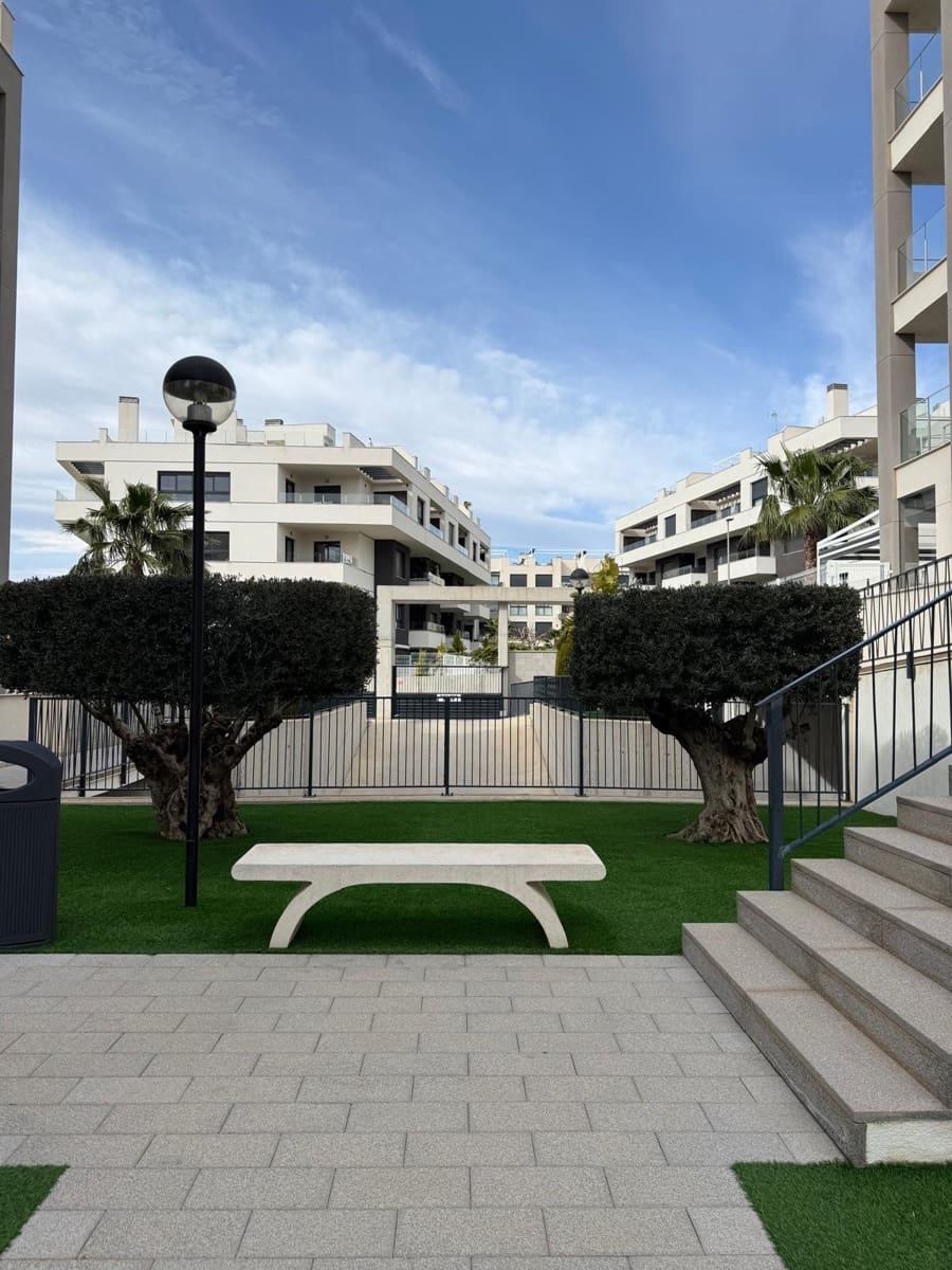 2 bedroom Apartment for sale in Orihuela Costa with pool - € 229,000 (Ref: 9994864)