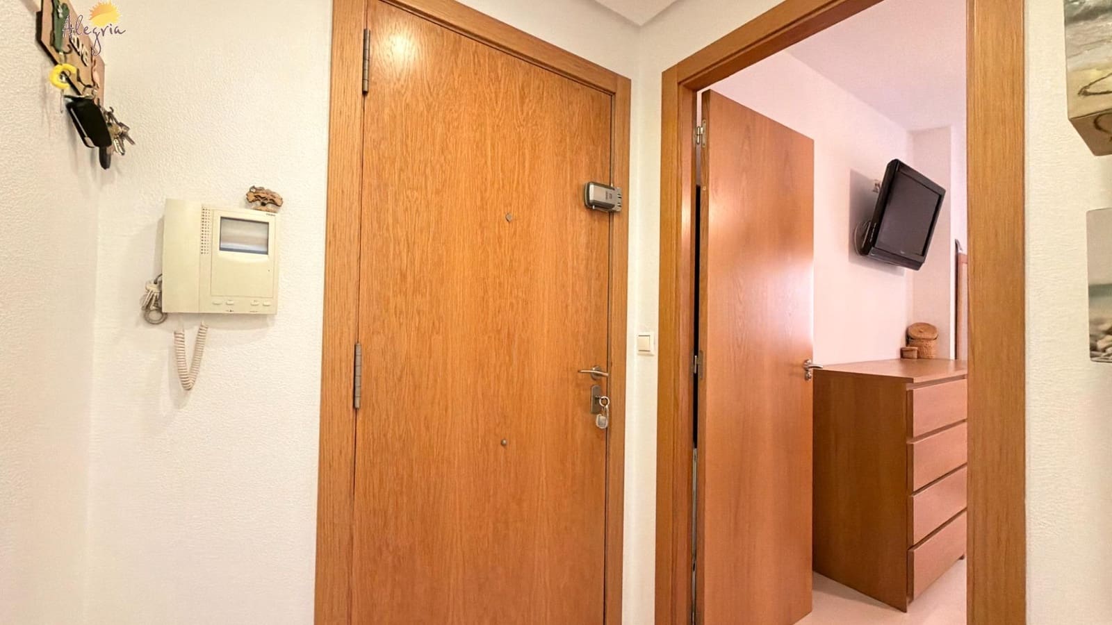 2 soveværelse Lejlighed til salg i Torrevieja - € 169.950 (Ref: 9994866)