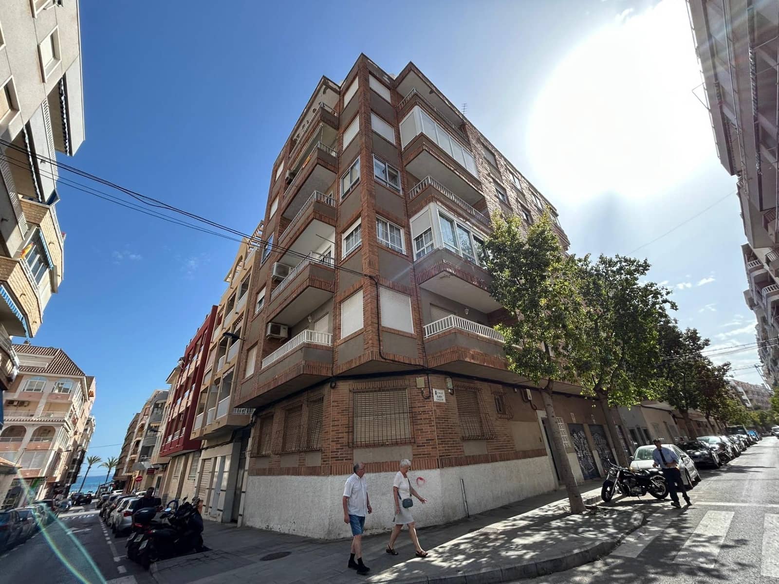 3 soveværelse Lejlighed til salg i Torrevieja - € 239.900 (Ref: 9994867)