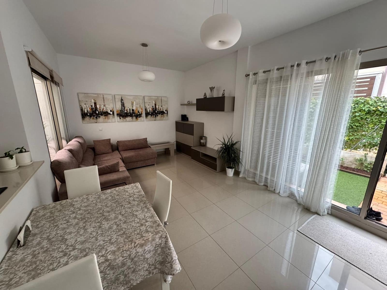 3 chambre Maison de Ville à vendre à Torrevieja avec piscine - 375 000 € (Ref: 9994868)