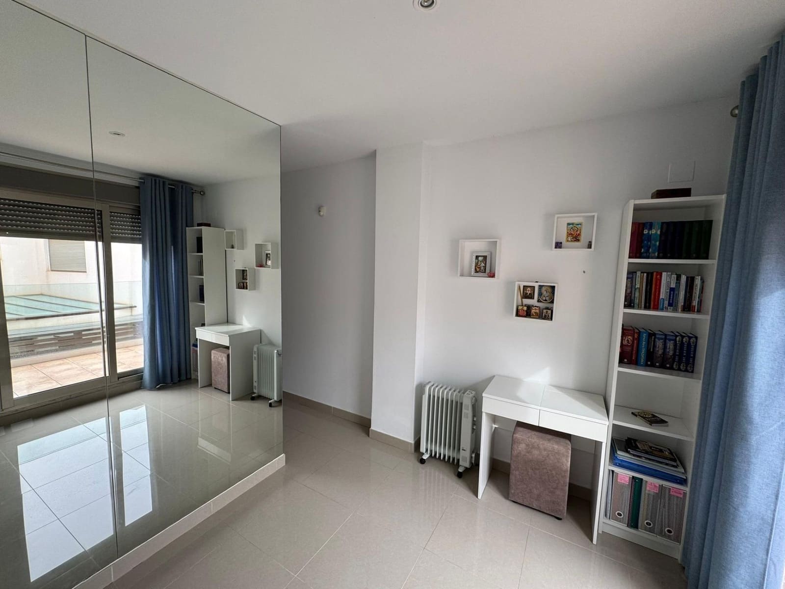 3 chambre Maison de Ville à vendre à Torrevieja avec piscine - 375 000 € (Ref: 9994868)