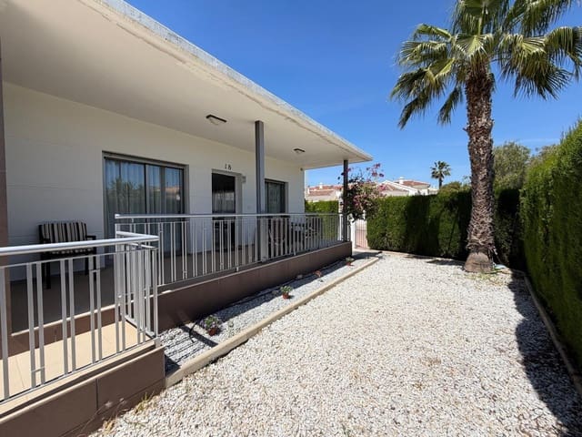 4 soveværelse Villa til salg i Ciudad Quesada, Rojales med swimmingpool - € 420.000 (Ref: 9994869)