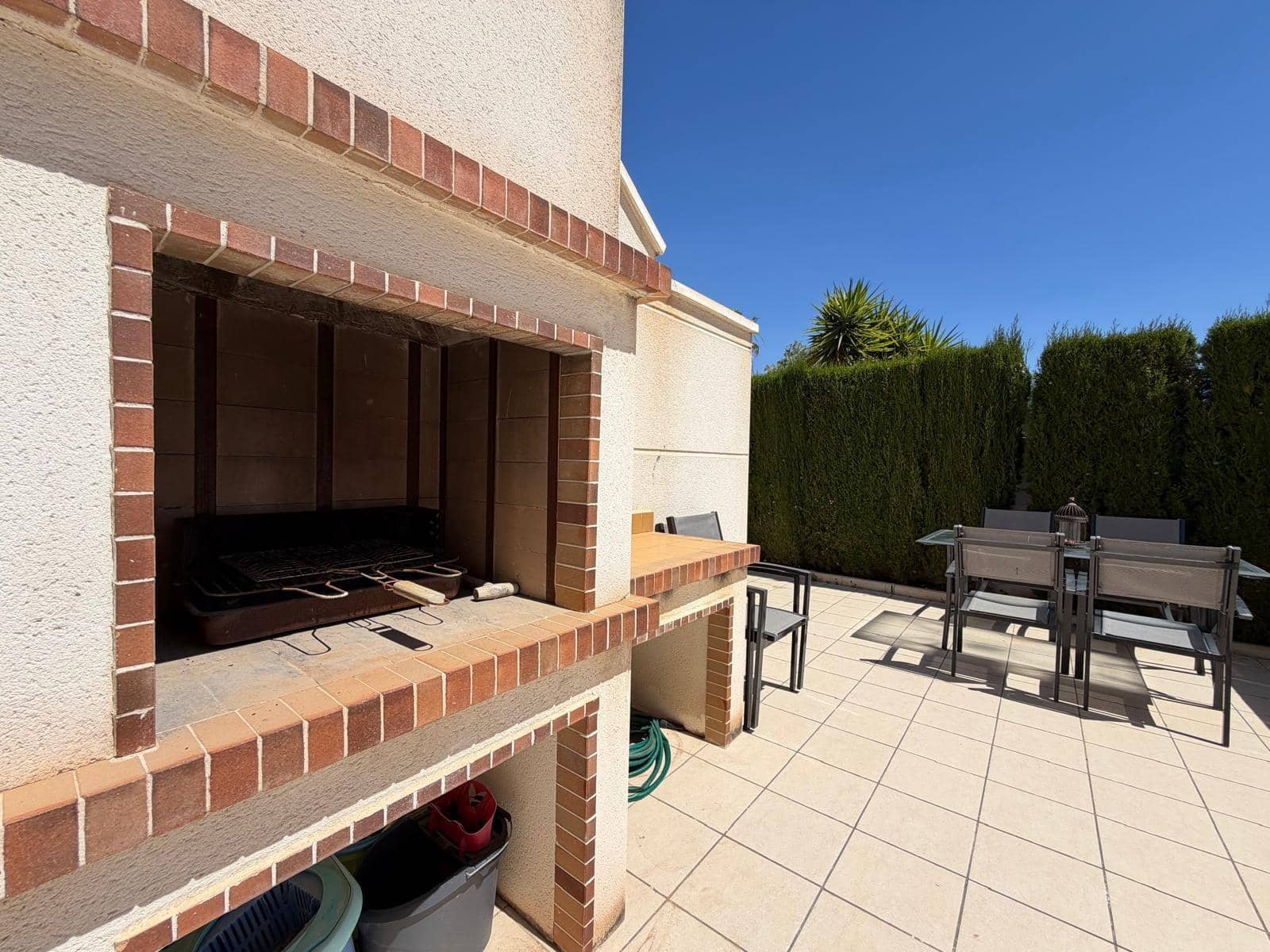 4 soveværelse Villa til salg i Ciudad Quesada med swimmingpool - € 420.000 (Ref: 9994869)