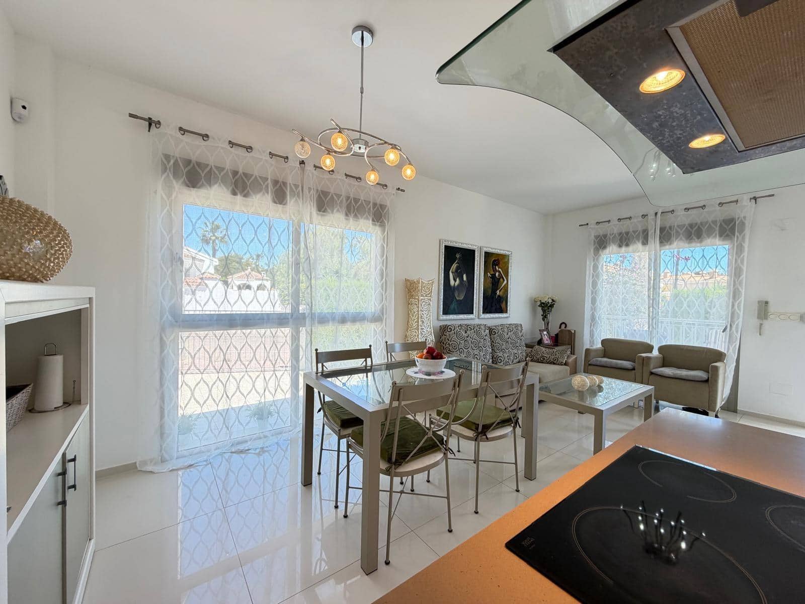 4 soveværelse Villa til salg i Ciudad Quesada med swimmingpool - € 420.000 (Ref: 9994869)