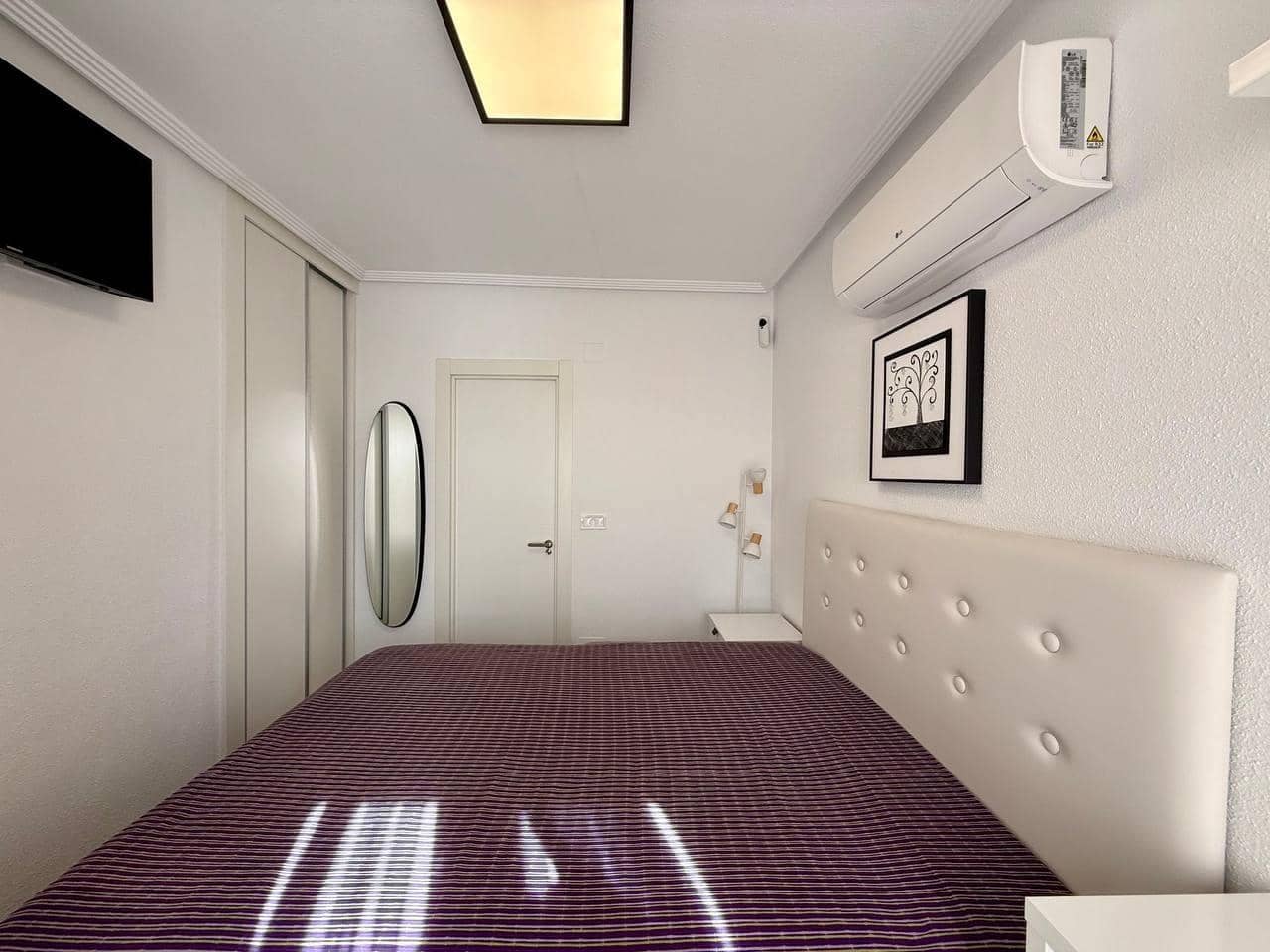 1 soverom Penthouse til salgs i Torrevieja - € 149 900 (Ref: 9994872)