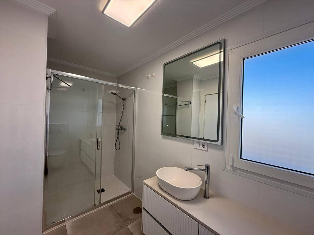 1 soverom Penthouse til salgs i Torrevieja - € 149 900 (Ref: 9994872)