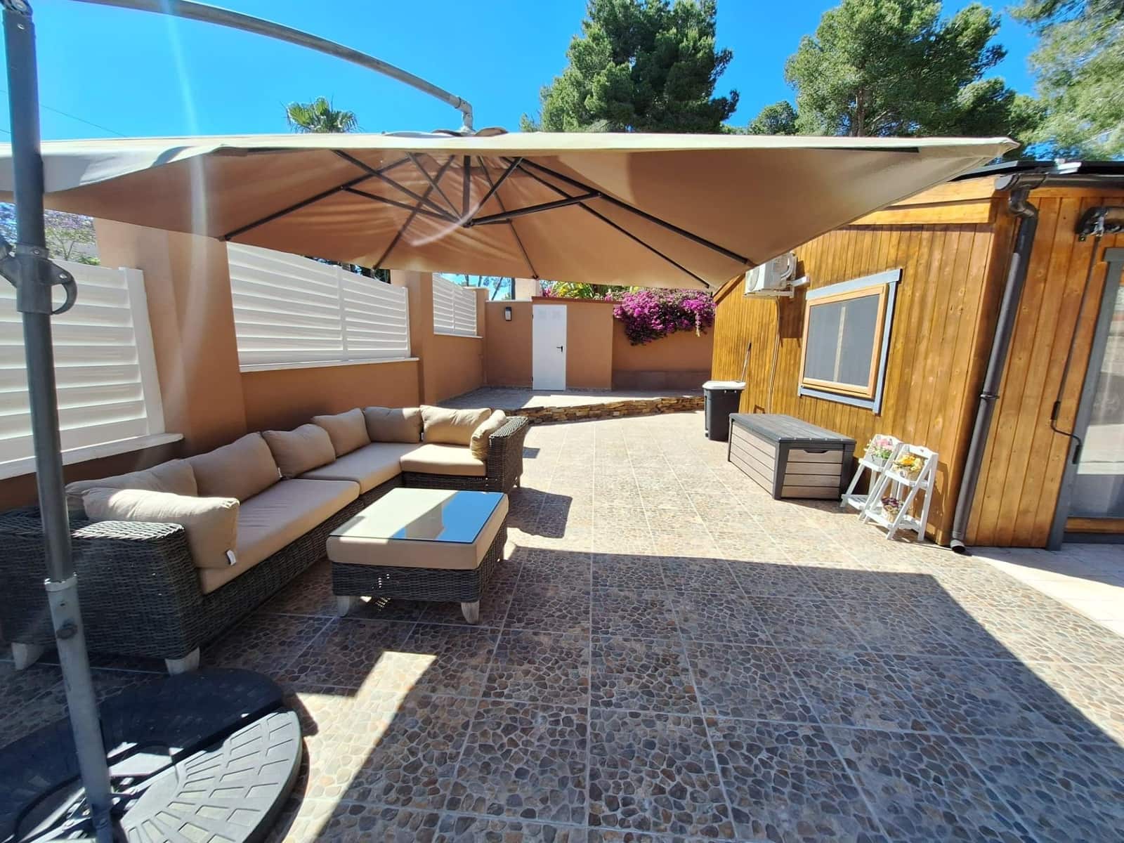 3 soverom Villa til salgs i Pilar de la Horadada med svømmebasseng - € 475 000 (Ref: 9994874)