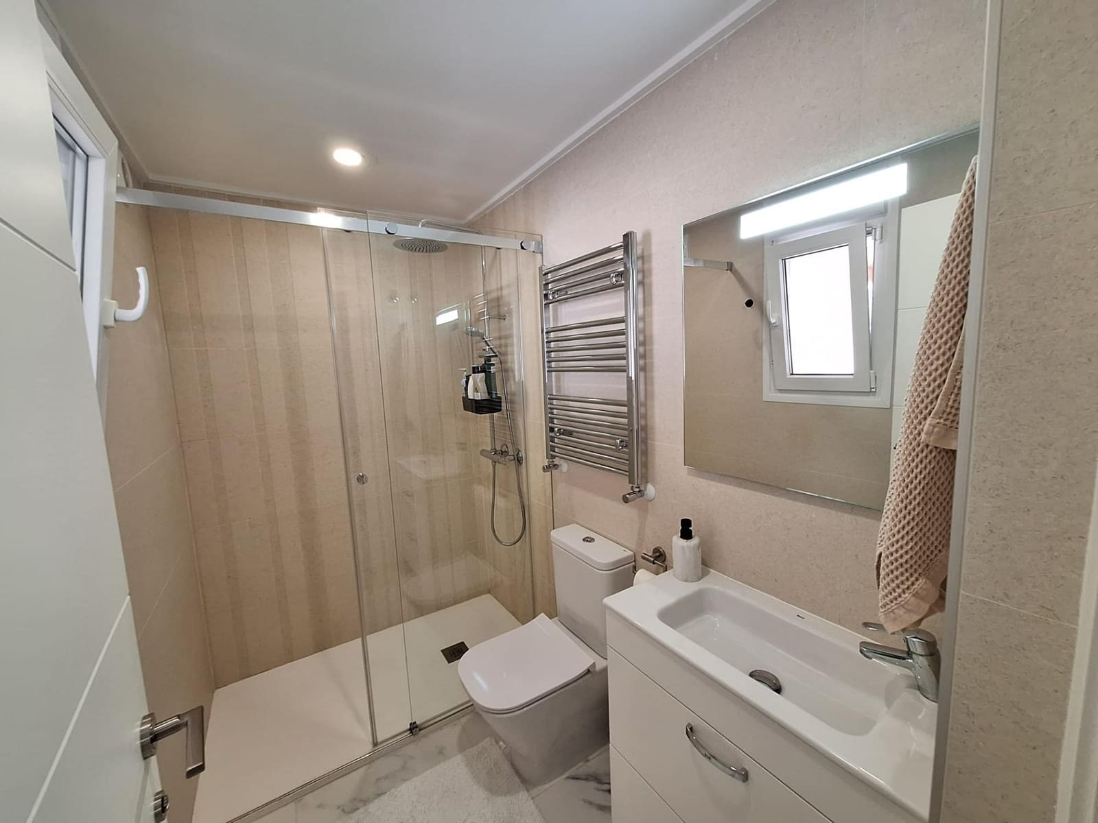3 soverom Villa til salgs i Pilar de la Horadada med svømmebasseng - € 475 000 (Ref: 9994874)