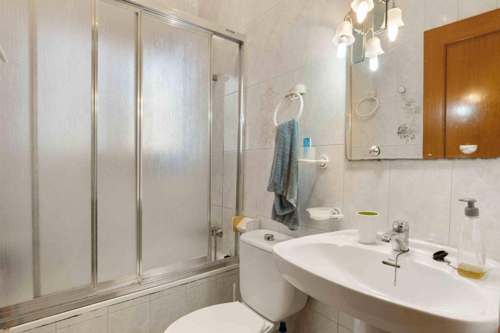 6 sypialnia Willa na sprzedaż w Torrevieja z basenem - 550 000 € (Ref: 9994875)