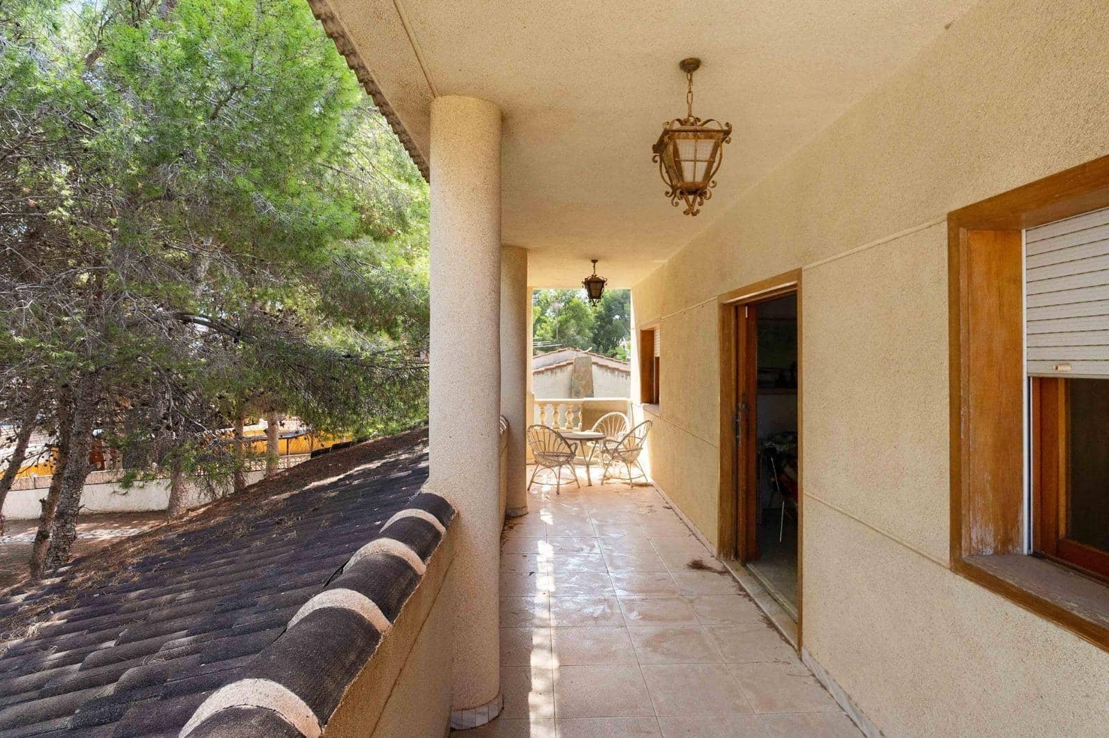 6 sypialnia Willa na sprzedaż w Torrevieja z basenem - 550 000 € (Ref: 9994875)