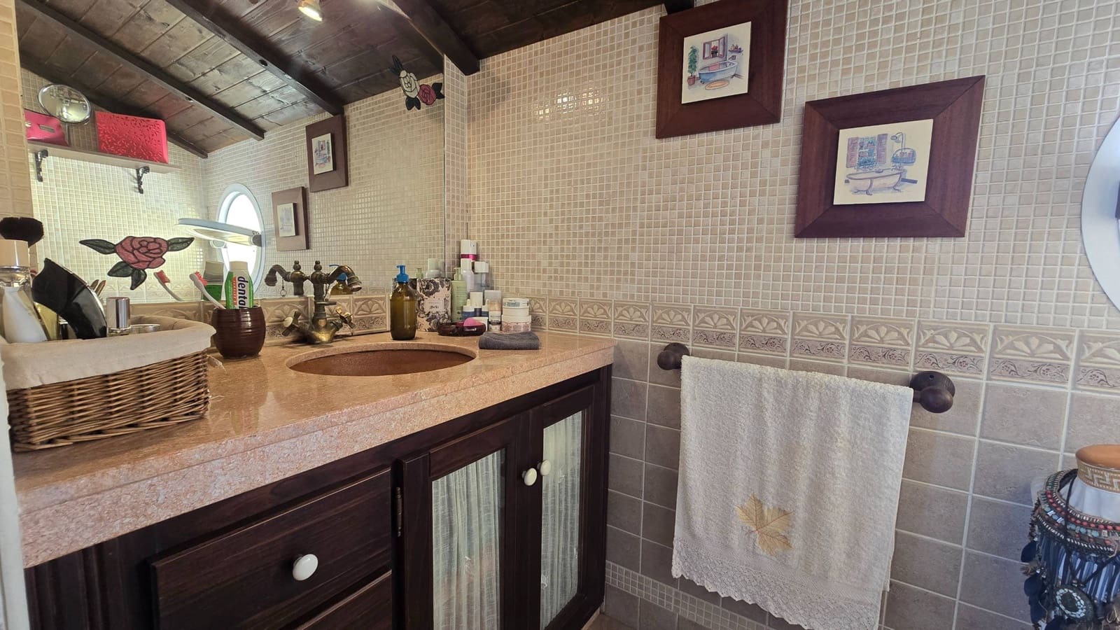 3 quarto Moradia Geminada para venda em Estepona com piscina garagem - 570 000 € (Ref: 9998450)