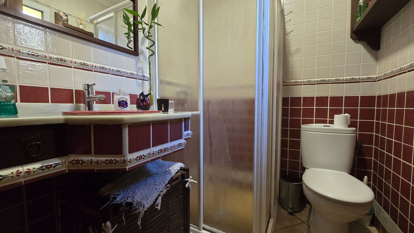 3 quarto Moradia Geminada para venda em Estepona com piscina garagem - 570 000 € (Ref: 9998450)