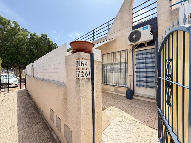 2 soverom Hus til salgs i El Chaparral - La Siesta - La Torreta, Torrevieja med svømmebasseng - € 155 000 (Ref: 9998455)