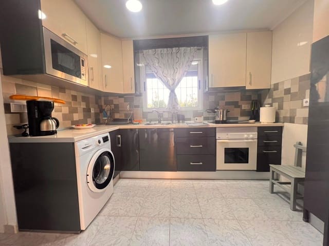 2 slaapkamer Bungalow te koop in Torreblanca, Torrevieja - € 179.999 (Ref: 9998457)