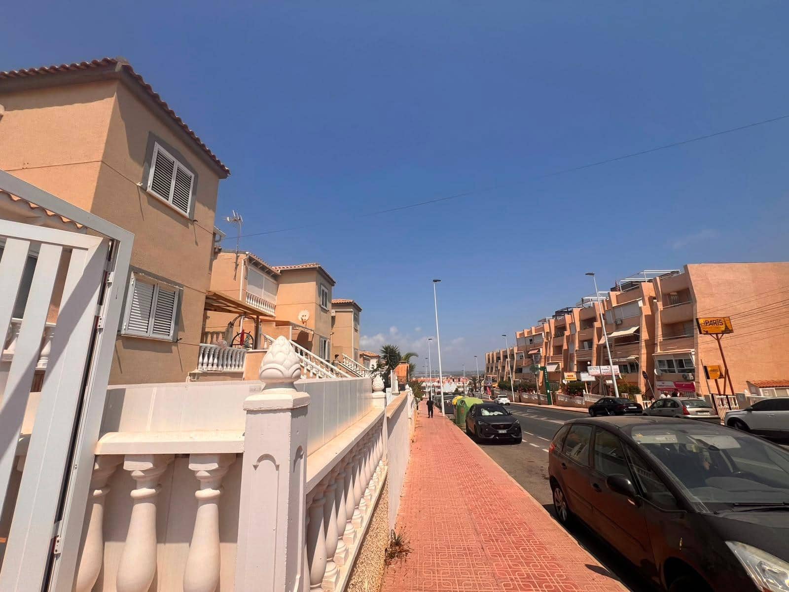2 slaapkamer Bungalow te koop in Torrevieja - € 179.999 (Ref: 9998457)