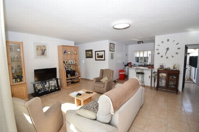 Villa te koop in El Faro, Mijas met zwembad - € 690.000 (Ref: 9998479)
