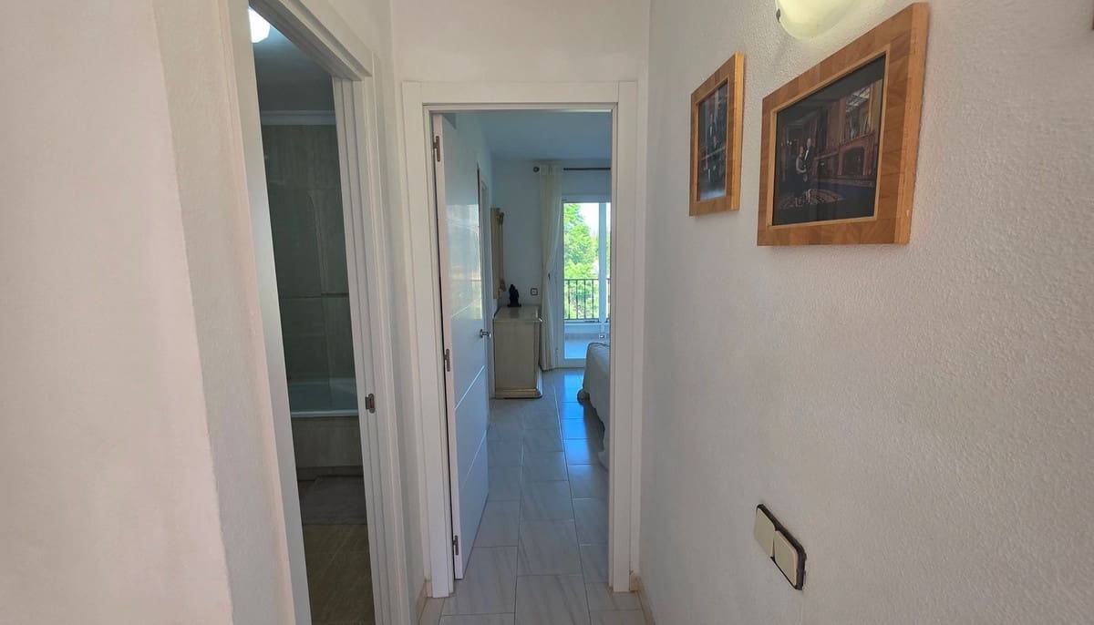 2 sovrum Hus till salu i Mijas Golf med pool garage - 360 000 € (Ref: 9998480)