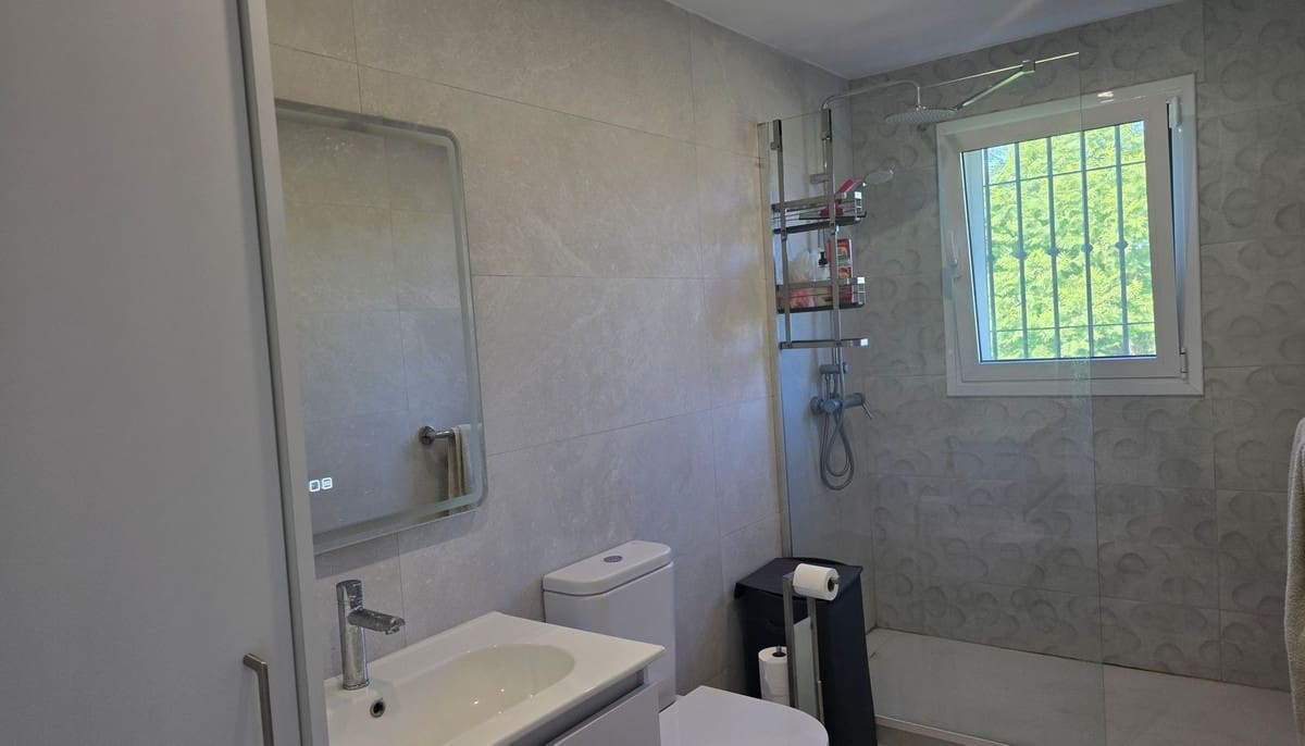 2 sovrum Hus till salu i Mijas Golf med pool garage - 360 000 € (Ref: 9998480)